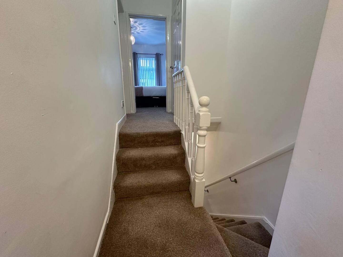 Вилла 2Br Stylish Ormeau Road House Белфаст Экстерьер фото